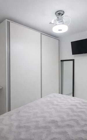 Casa à venda com 380m², 6 quartos e 2 vagas Casa à venda com 380m², 6 quartos e 2 vagasQuarto 1 - Casa 2