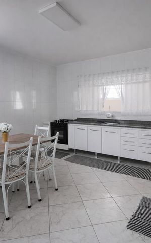 Casa à venda com 380m², 6 quartos e 2 vagas Casa à venda com 380m², 6 quartos e 2 vagasCozinha - Casa 1