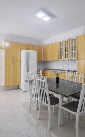 Casa à venda com 380m², 6 quartos e 2 vagas Casa à venda com 380m², 6 quartos e 2 vagasCozinha - Casa 3