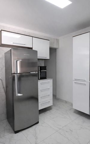 Casa à venda com 380m², 6 quartos e 2 vagas Casa à venda com 380m², 6 quartos e 2 vagasCozinha - Casa 2