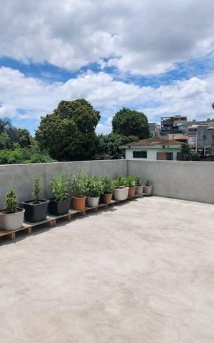 Casa à venda com 380m², 6 quartos e 2 vagas Casa à venda com 380m², 6 quartos e 2 vagasDetalhe