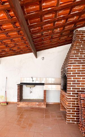 Casa à venda com 283m², 3 quartos e 4 vagas Casa à venda com 283m², 3 quartos e 4 vagasÁrea gourmet