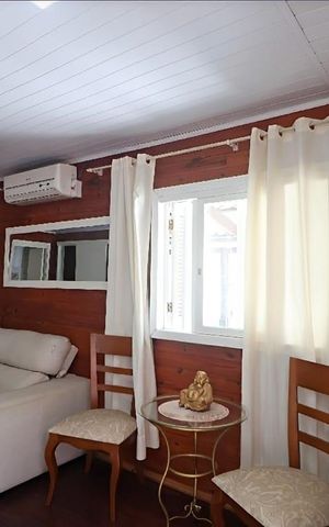 Casa para alugar com 70m², 2 quartos e 1 vaga Casa para alugar com 70m², 2 quartos e 1 vagaSala