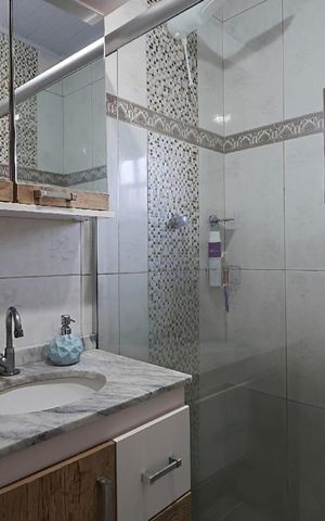 Casa para alugar com 70m², 2 quartos e 1 vaga Casa para alugar com 70m², 2 quartos e 1 vagaBanheiro