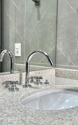 Apartamento à venda com 29m², 1 quarto e sem vaga Apartamento à venda com 29m², 1 quarto e sem vagaBanheiro