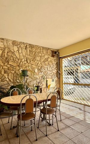 Casa à venda com 430m², 3 quartos e 2 vagas Casa à venda com 430m², 3 quartos e 2 vagasGaragem