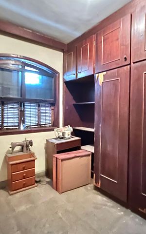 Casa à venda com 430m², 3 quartos e 2 vagas Casa à venda com 430m², 3 quartos e 2 vagasQuarto 3