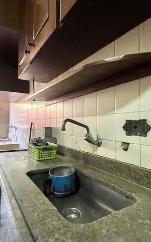 Casa à venda com 430m², 3 quartos e 2 vagas Casa à venda com 430m², 3 quartos e 2 vagasCozinha