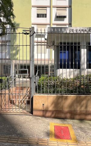 Apartamento para alugar com 186m², 3 quartos e 1 vaga Apartamento para alugar com 186m², 3 quartos e 1 vagaFachada