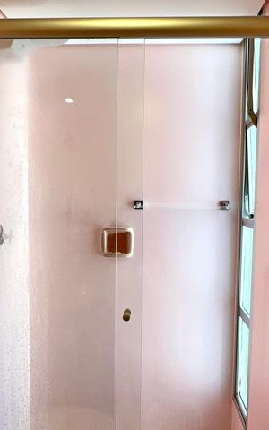 Apartamento para alugar com 186m², 3 quartos e 1 vaga Apartamento para alugar com 186m², 3 quartos e 1 vagaBanheiro da Suíte