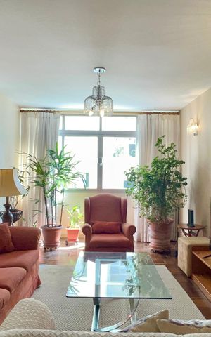 Apartamento para alugar com 186m², 3 quartos e 1 vaga Apartamento para alugar com 186m², 3 quartos e 1 vagaSala