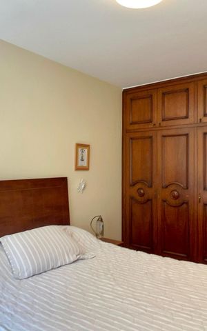 Apartamento para alugar com 186m², 3 quartos e 1 vaga Apartamento para alugar com 186m², 3 quartos e 1 vagaSuite