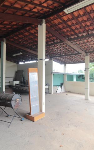 Casa à venda com 360m², 3 quartos e 15 vagasTerraço