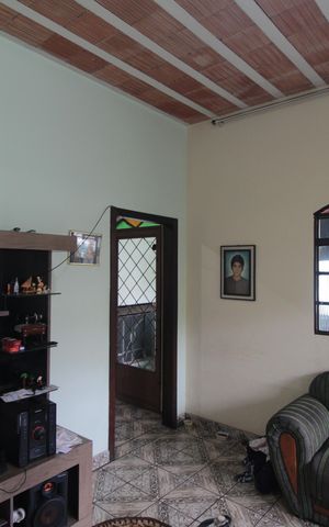 Casa à venda com 360m², 3 quartos e 15 vagasSala