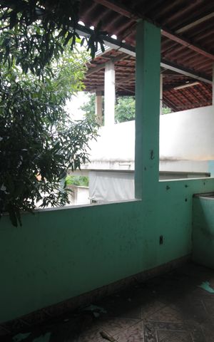 Casa à venda com 360m², 3 quartos e 15 vagasEdícula