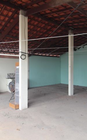 Casa à venda com 360m², 3 quartos e 15 vagasTerraço