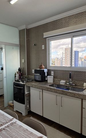 Apartamento à venda com 75m², 2 quartos e 2 vagas Apartamento à venda com 75m², 2 quartos e 2 vagasCozinha