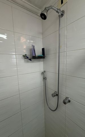 Apartamento à venda com 75m², 2 quartos e 2 vagas Apartamento à venda com 75m², 2 quartos e 2 vagasBanheiro da Suíte