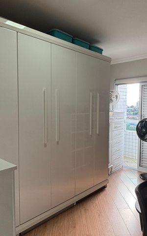 Apartamento à venda com 75m², 2 quartos e 2 vagas Apartamento à venda com 75m², 2 quartos e 2 vagasQuarto