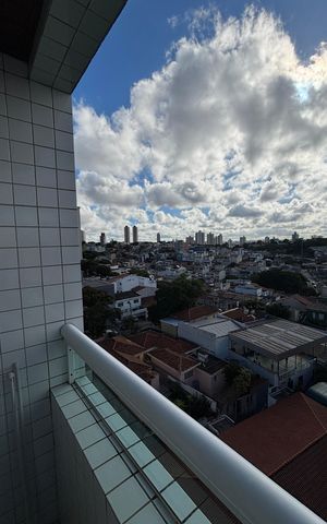 Apartamento à venda com 75m², 2 quartos e 2 vagas Apartamento à venda com 75m², 2 quartos e 2 vagasQuarto Varanda
