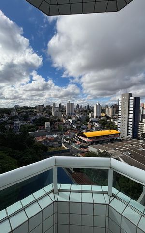 Apartamento à venda com 75m², 2 quartos e 2 vagas Apartamento à venda com 75m², 2 quartos e 2 vagasSuite Varanda