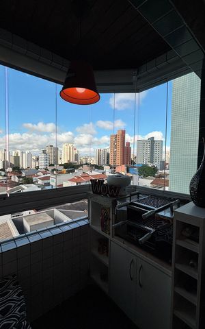 Apartamento à venda com 75m², 2 quartos e 2 vagas Apartamento à venda com 75m², 2 quartos e 2 vagasVaranda Sala