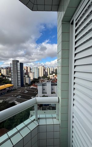 Apartamento à venda com 75m², 2 quartos e 2 vagas Apartamento à venda com 75m², 2 quartos e 2 vagasSuite Varanda