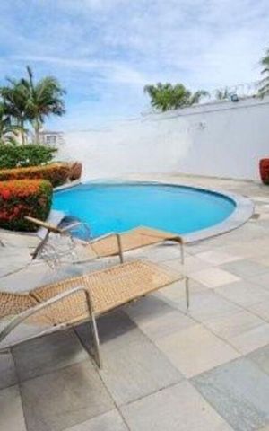 Casa para alugar com 780m², 4 quartos e 4 vagas Casa para alugar com 780m², 4 quartos e 4 vagasLazer