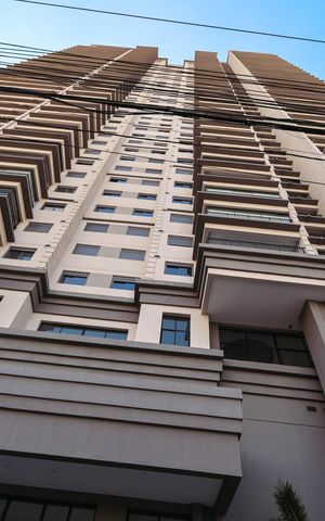 Apartamento para alugar com 75m², 2 quartos e 1 vagaFachada
