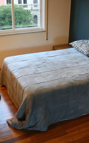 Apartamento à venda com 200m², 3 quartos e 2 vagasQuarto 2