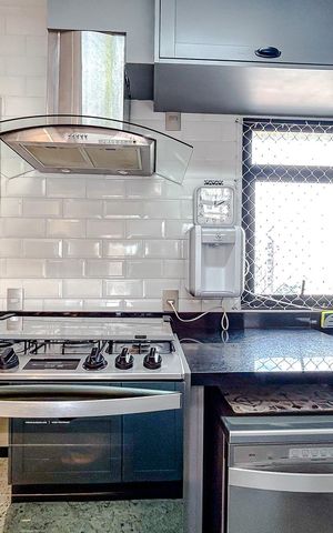 Apartamento à venda com 85m², 3 quartos e 2 vagasCozinha - Armários