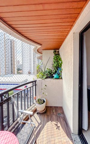 Apartamento à venda com 85m², 3 quartos e 2 vagasVaranda