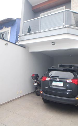 Casa à venda com 106m², 3 quartos e 3 vagasGaragem