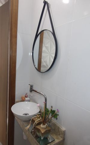 Casa à venda com 106m², 3 quartos e 3 vagasLavabo