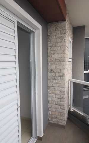 Casa à venda com 106m², 3 quartos e 3 vagasQuarto 3 - Varanda