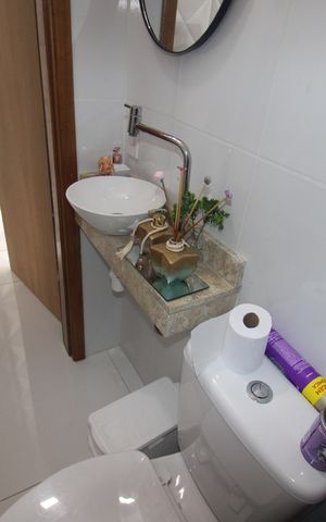 Casa à venda com 106m², 3 quartos e 3 vagasLavabo
