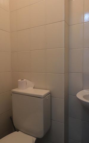 Apartamento para alugar com 68m², 3 quartos e 2 vagasBanheiro de serviço