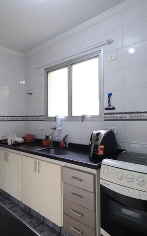 Apartamento para alugar com 68m², 3 quartos e 2 vagasCozinha