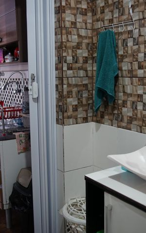 Casa à venda com 300m², 2 quartos e 4 vagasCasa 2 Banheiro
