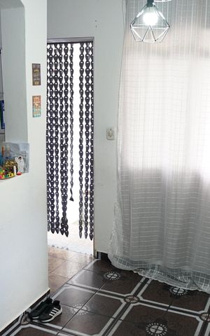 Casa à venda com 300m², 2 quartos e 4 vagasCasa 2 Sala