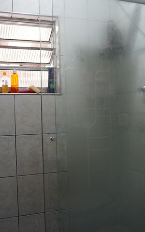 Casa à venda com 300m², 2 quartos e 4 vagasCasa 1 Banheiro