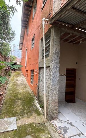 Casa à venda com 60m², 2 quartos e 1 vaga