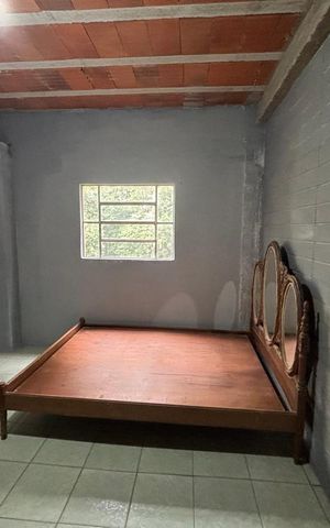 Casa à venda com 60m², 2 quartos e 1 vaga