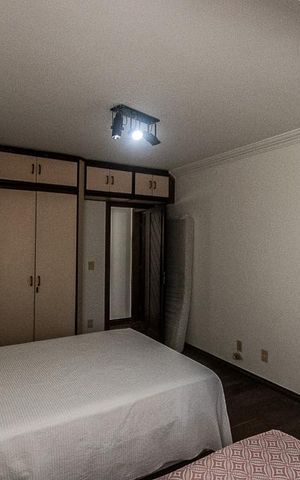 Casa para alugar com 300m², 5 quartos e 3 vagas Casa para alugar com 300m², 5 quartos e 3 vagasQuarto 5