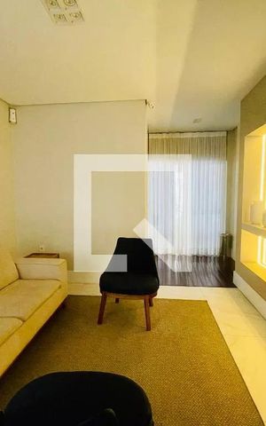Apartamento para alugar com 174m², 4 quartos e 3 vagas Apartamento para alugar com 174m², 4 quartos e 3 vagasHall social
