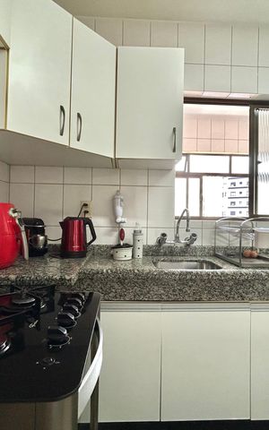 Apartamento para alugar com 240m², 4 quartos e 2 vagas Apartamento para alugar com 240m², 4 quartos e 2 vagasCozinha