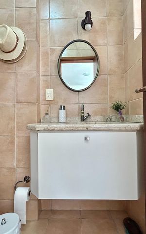Apartamento para alugar com 240m², 4 quartos e 2 vagas Apartamento para alugar com 240m², 4 quartos e 2 vagasBanheiro