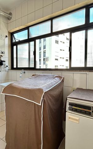 Apartamento para alugar com 240m², 4 quartos e 2 vagas Apartamento para alugar com 240m², 4 quartos e 2 vagasÁrea de Serviço