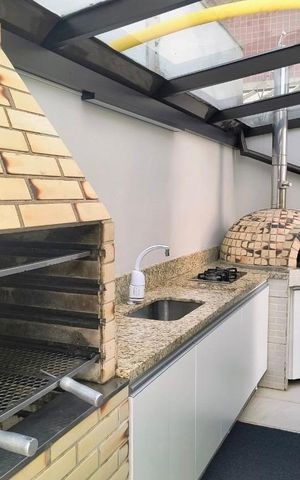 Apartamento para alugar com 240m², 4 quartos e 2 vagas Apartamento para alugar com 240m², 4 quartos e 2 vagasÁrea comum - Salão de festas