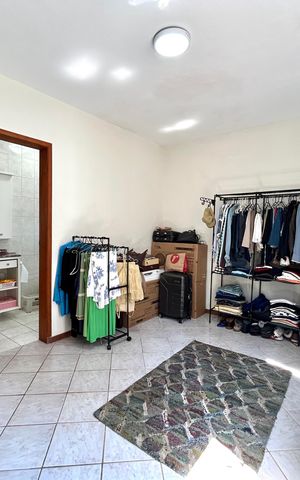 Apartamento para alugar com 240m², 4 quartos e 2 vagas Apartamento para alugar com 240m², 4 quartos e 2 vagasSuíte